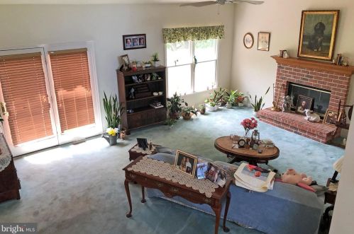 1859 Augusta Dr, Jamison PA 18929-1083 exterior