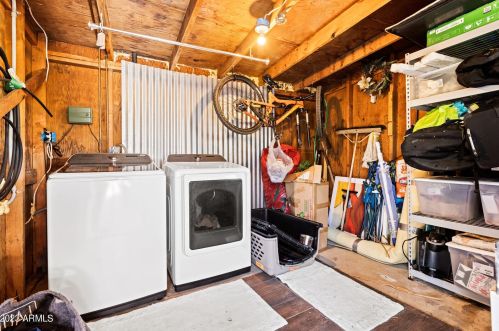 9637 Central Ave, Phoenix AZ  85020-2033 exterior