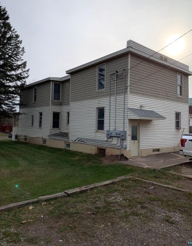 1427 101 Ave, Duluth MN 55808-1618 exterior