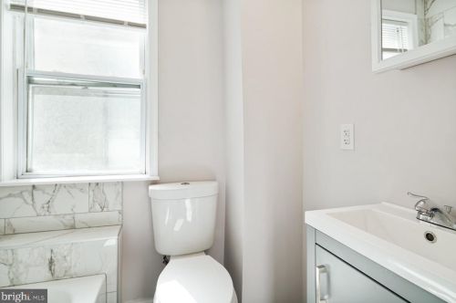 2431 Carlisle St, Philadelphia PA 19132-0040 exterior