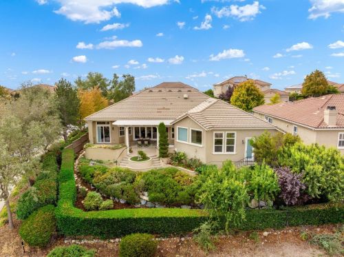 1251 Souza Dr, Folsom CA  95762-7559 exterior