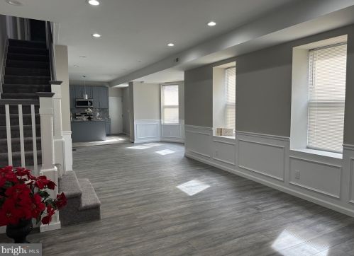 5131 12 St, Philadelphia PA 19123-0037 exterior