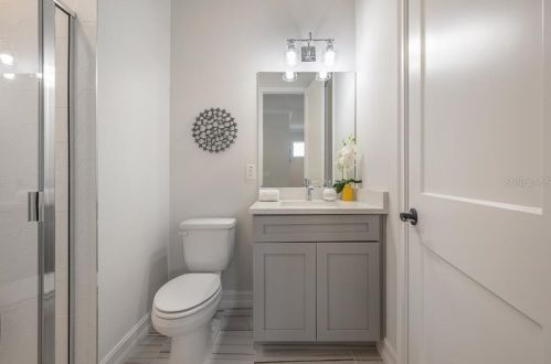 305 Hanna Ave, Tampa FL  33604-6633 exterior