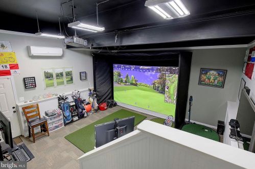 60 Radcliffe Dr, Huntingtown MD 20639-8701 exterior