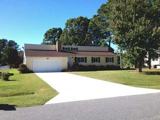 125 Canvasback Dr, Currituck, NC 27929-9642