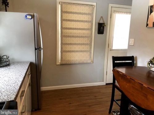 10 Fogarty Dr, Trenton NJ 08619-4320 exterior