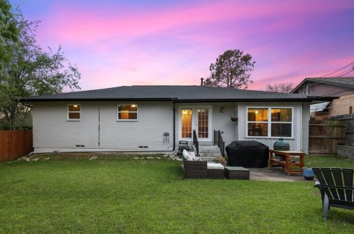 2517 Briarcliff Dr, Irving TX 75062-3213 exterior