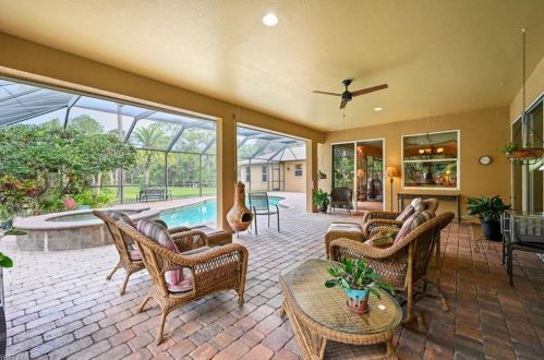 671 21 St, Naples FL 34120-1810 exterior