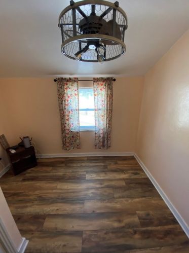 1566 Berkshire Ave, Pittsburgh PA  15226-2476 exterior