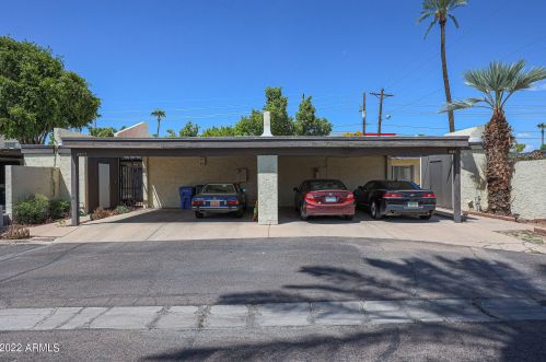 4924 Edgemont Ave, Phoenix AZ  85008-1621 exterior