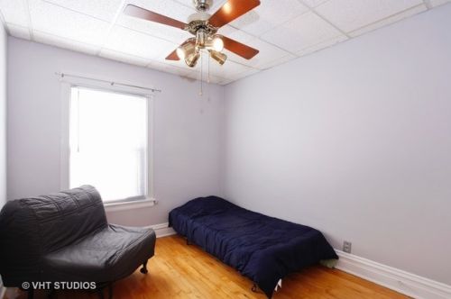 4306 Greenview Ave, Chicago IL  60613-1210 exterior