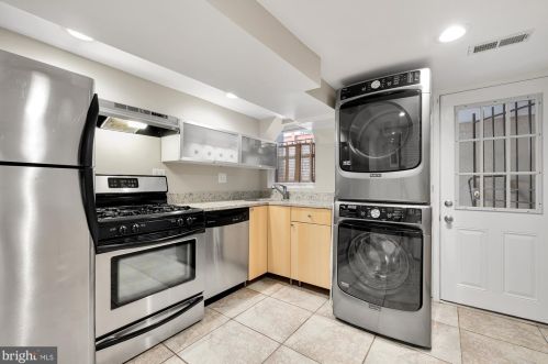 1218 Fairmont St, Washington DC  20009-5322 exterior