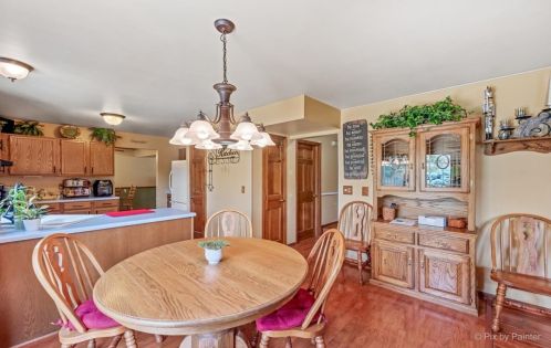 758 Weston Dr, Bull Valley IL 60014-8581 exterior