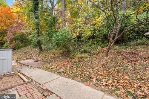 9011 Manchester Rd, Silver Spring MD  20901-4126 exterior