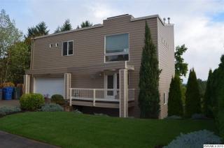 305 Khartoum St, Salem, OR 97306-1871