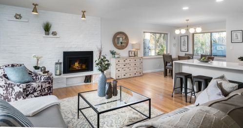 229 Bergen Dr, Milwaukee WI  53217-2308 exterior