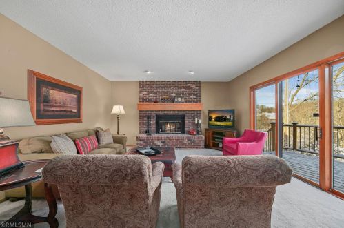 1441 Colleen Ave, Saint Paul MN 55112-1939 exterior