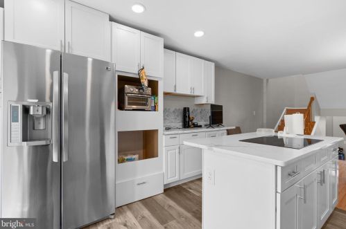 23 Morning Breeze Ct, Silver Spring MD 20904-1248 exterior