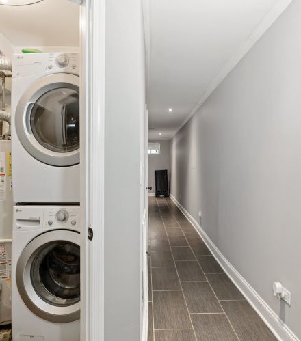 4446 Indiana Ave, Chicago IL  60653-3218 exterior