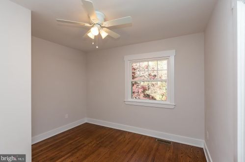 61 Chapel Hl Rd, Media PA 19063-4311 exterior