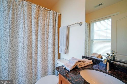 34166 High Knoll Rd, Lewes DE 19958-7319 exterior