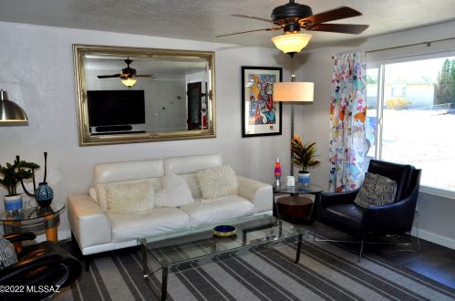 3231 Champlain Ave, Tucson AZ  85730-1942 exterior