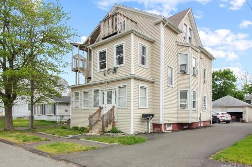 142 East St, Wallingford, CT 06492-4029