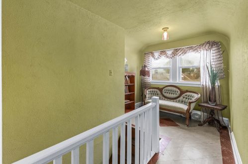 6620 Kilpatrick Ave, Chicago IL 60652-3518 exterior