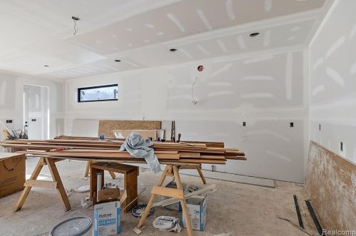 1852 Holland St, Bham MI 48009-6856 exterior