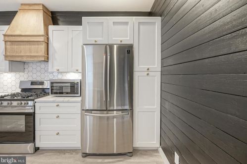 5431 Addison St, Philadelphia PA 19143-1424 exterior