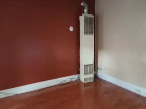 4443 Haddon Ave, Chicago IL 60651-3409 exterior