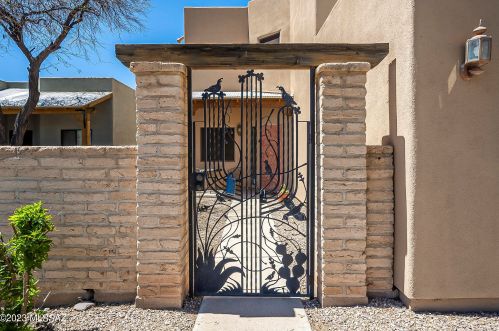 3121 Placita Agua Caliente, Tucson AZ  85712-1251 exterior