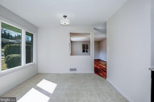 1707 Lansdowne Way, Silver Spring MD 20910-1440 exterior