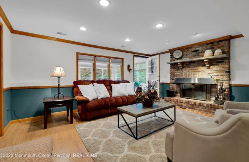 442 Frank Applegate Rd, Jackson Twp NJ 08527-2454 exterior