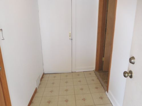 624 Bluff St, Joliet IL 60435-6306 exterior