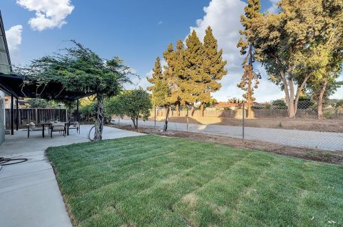 1154 Angmar Ct, San Jose CA  95121-2509 exterior