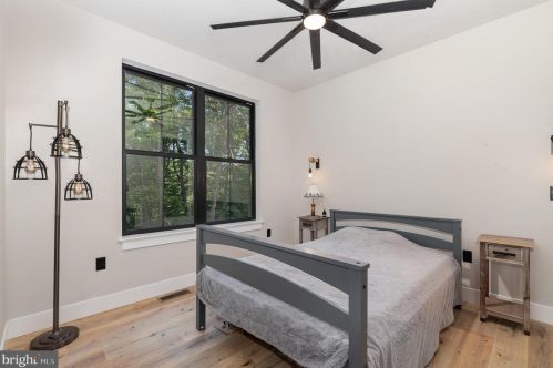 2054 Church Rd, Hummelstown PA exterior