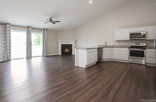 316 Devonshire Dr, Lake Nepessing, MI 48446-4793