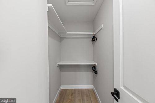 4434 Hunt Pl, Washington DC  20019-3614 exterior