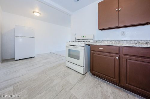 2402 Jefferson Ave, Tucson AZ  85711-6636 exterior