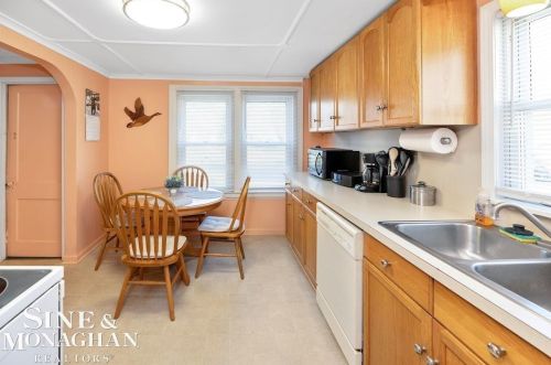 4160 Fruit St, Algonac MI 48001-1416 exterior