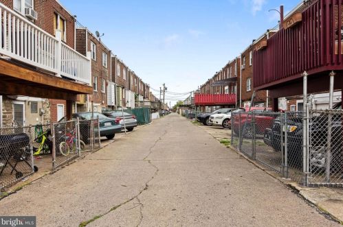 3330 Cottman Ave, Philadelphia PA 19149-1601 exterior