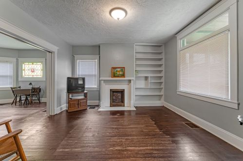 824 Malvern Rd, Pittsburgh, PA 15202-2506