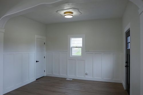 1152 Laketon Ave, Meskegon MI  49441-2802 exterior