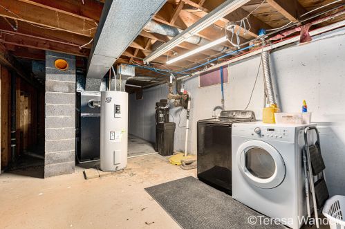 1221 138th Ave, Wayland MI  49348-9553 exterior