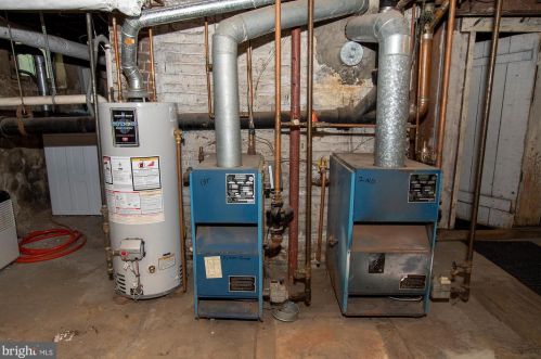 1 West St, Media PA 19063-2614 exterior