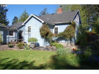 2141 102nd Ave, Portland, OR 97220-3712