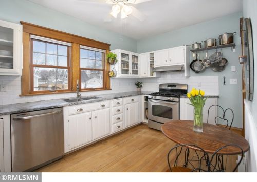 452 Hamline Ave, Saint Paul MN 55116-1616 exterior