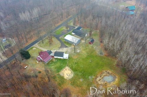 1662 136th St, Grant MI 49327-9643 exterior