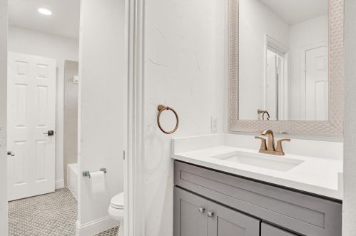 1751 Sagebrush Dr, Frisco TX 75033-7648 exterior